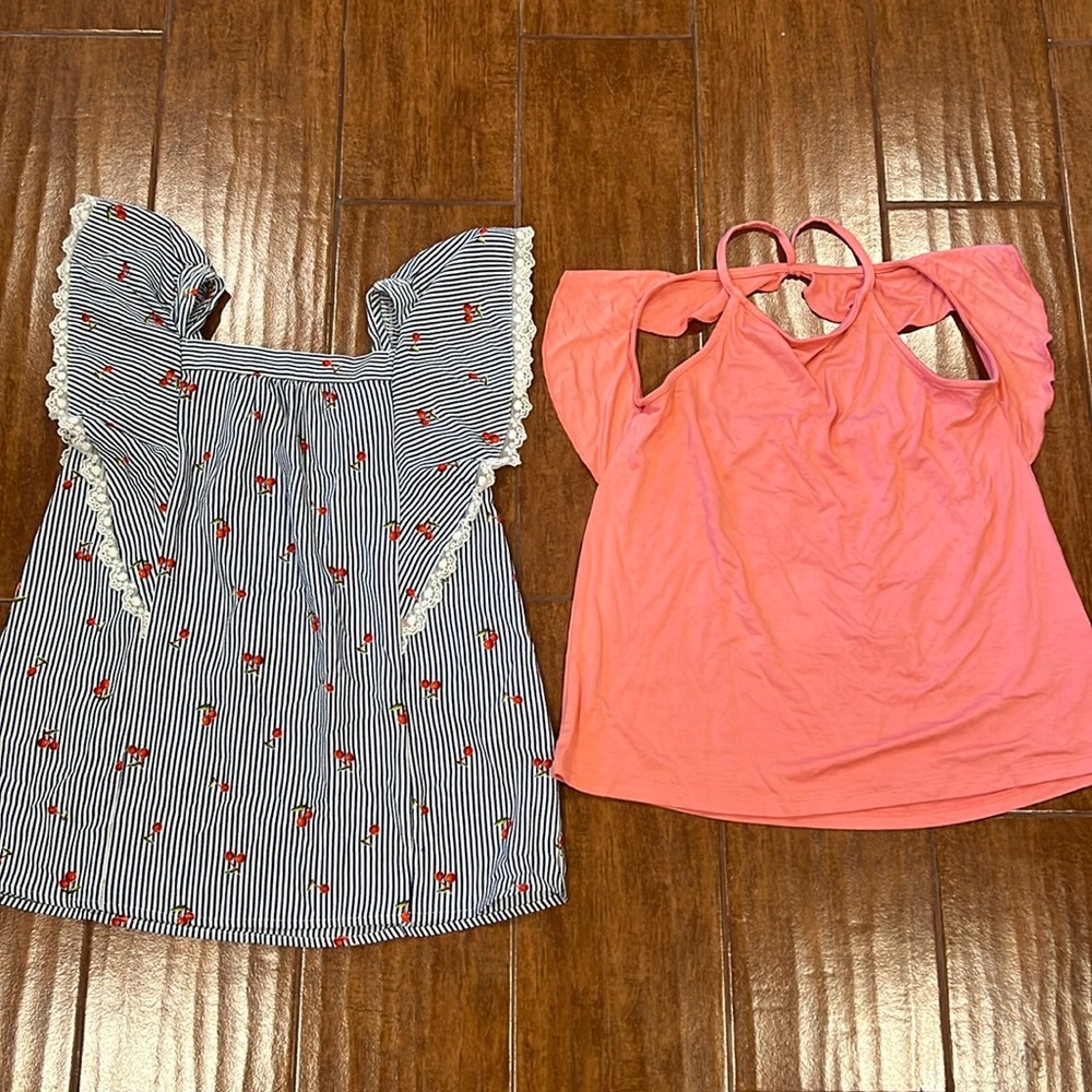 Girl bundle top $3 with another purchase